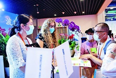 創(chuàng)新合作，為旅游服務(wù)貿(mào)易插上數(shù)字翅膀